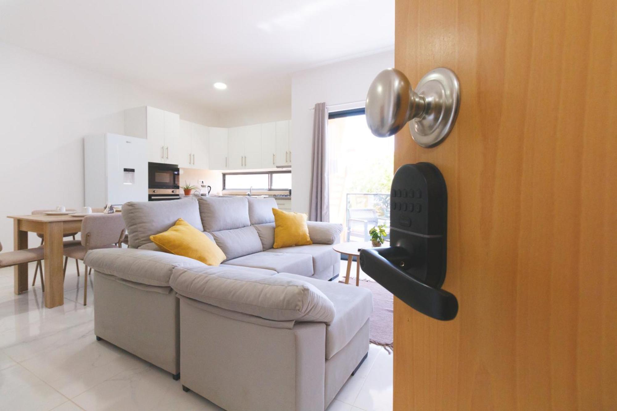 Brand New Spacious T3 Apartment In Santa Maria Εξωτερικό φωτογραφία